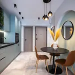 F & B Collection - Center Hidden Gem Διαμέρισμα *
