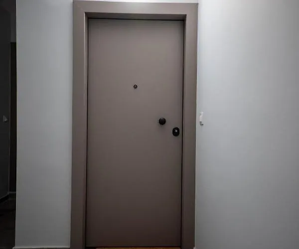 Апартаменты F & B Collection - Center Hidden Gem Салоники